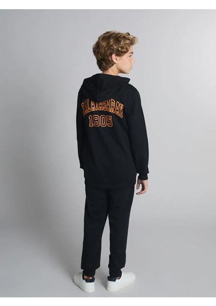 Lcw Kids Siyah Kapüşonlu Galatasaray Baskılı Erkek Çocuk Eşofman Takım modelleri