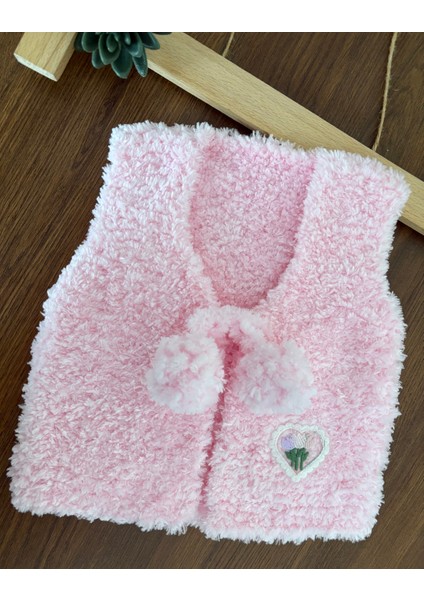 Kore Tarzı Kadife El Örgüsü Bebek Yelek