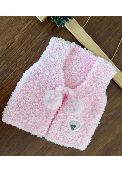 Kore Tarzı Kadife El Örgüsü Bebek Yelek modelleri