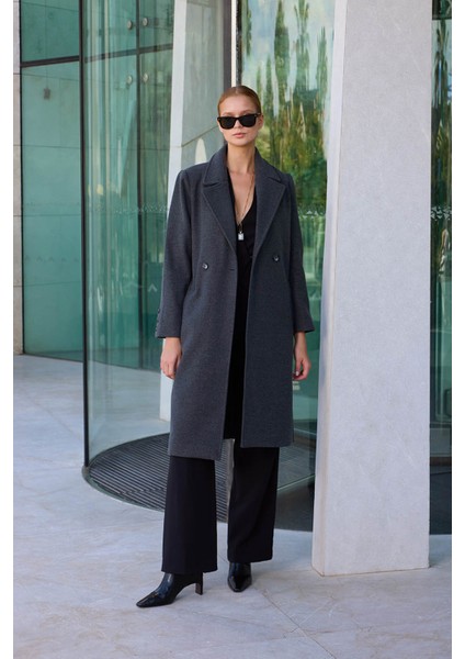 Önden Düğmeli Beli Kuşaklı Uzun Kaşe Kaban fiyatları