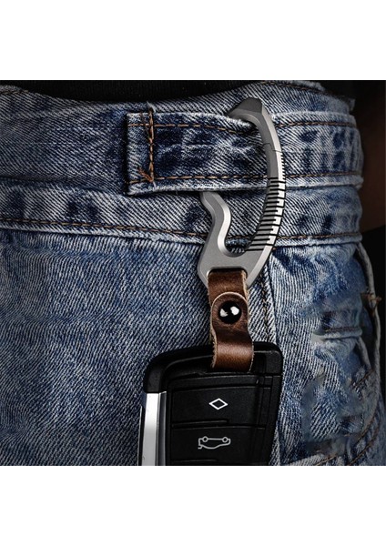 Titanyum Alaşım Anahtar Kileti Çok Fonksiyonlu Araç Anahtar Çantası Kolye Kara Çubuk Şişe Açıcı Aracı (Yurt Dışından)