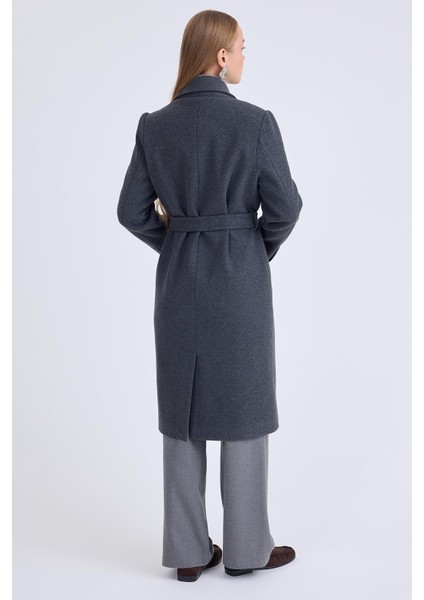 Önden Düğmeli Beli Kuşaklı Uzun Kaşe Kaban fırsatları