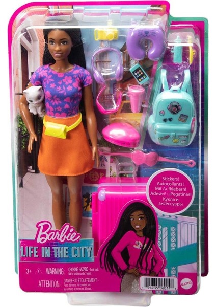 HGX55 Barbie Brooklyn Seyahatte Bebeği ve Aksesuarları