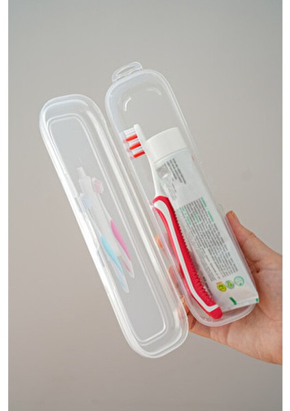 Multix Diş Fırçası ve Macunu Kutusu fırsatları