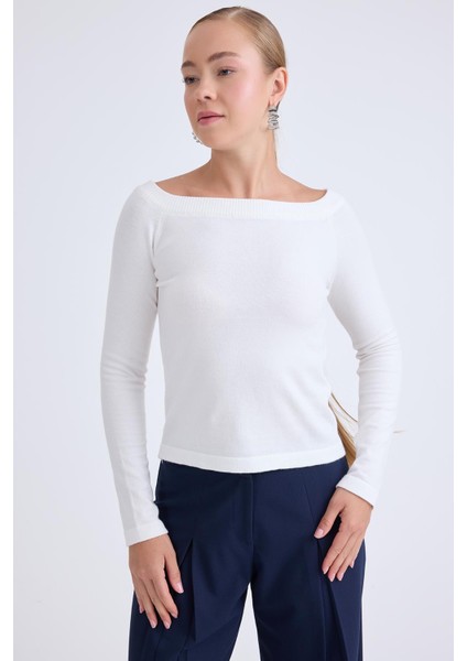 Kayık Yaka Uzun Kol Triko Bluz