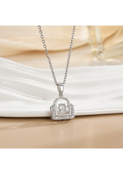 Yeni Basit Titanyum Çelik Kolye Kadın 18K Gül Altın Dört Yapraklı Yonca Kolye Ins Gelgit Net Kırmızı Patlama Modelleri Köprücük Kemiği Zinciri (Yurt Dışından)