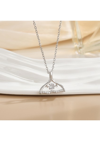 Yeni Basit Titanyum Çelik Kolye Kadın 18K Gül Altın Dört Yapraklı Yonca Kolye Ins Gelgit Net Kırmızı Patlama Modelleri Köprücük Kemiği Zinciri (Yurt Dışından)