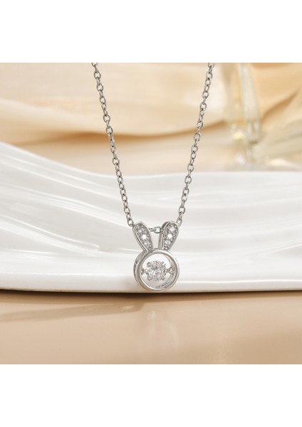 Yeni Basit Titanyum Çelik Kolye Kadın 18K Gül Altın Dört Yapraklı Yonca Kolye Ins Gelgit Net Kırmızı Patlama Modelleri Köprücük Kemiği Zinciri (Yurt Dışından)