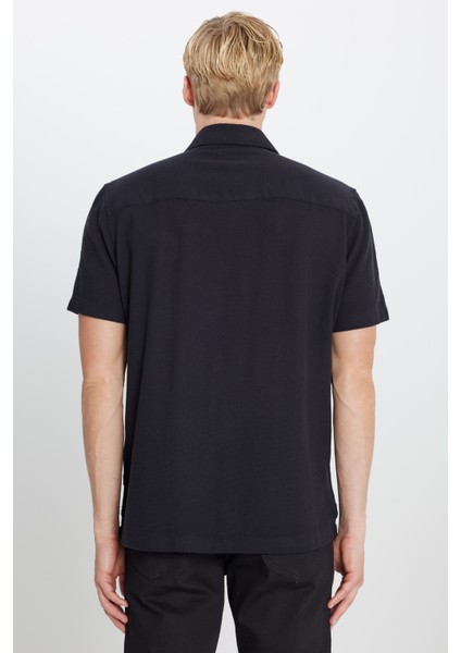 %100 Pamuk Relaxed Fit Geniş Kesim Kısa Kollu Siyah Gömlek indirimleri