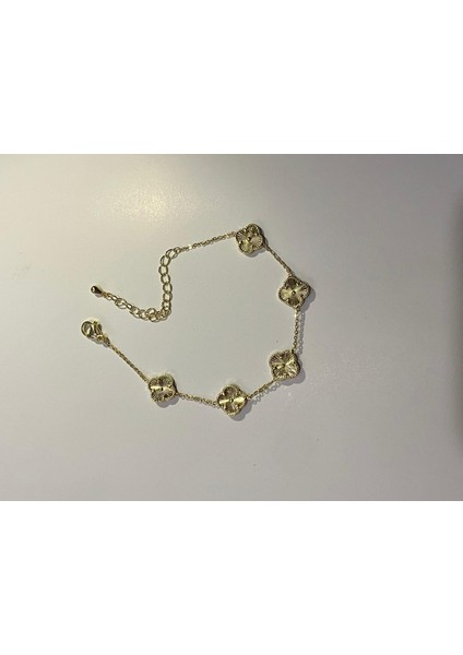 Van Cleef Tarzı Yonca Figürlü Kadın Bileklik – Işıltılı Günlük Şık fiyatları