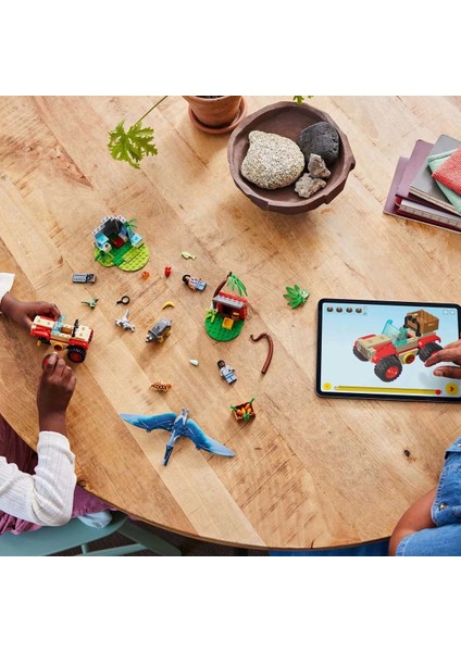 LEGO Jurassic World Yavru Dinozor Kurtarma Merkezi 76963 fırsatları