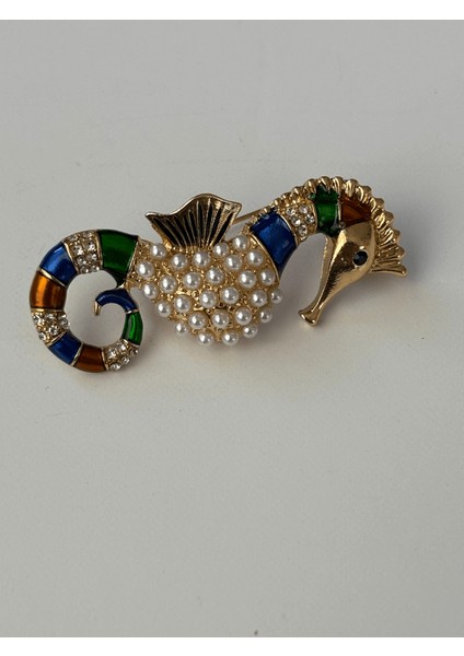 Renkli ve İnci Detaylı Denizatı Figürlü Gold Broş fiyatları