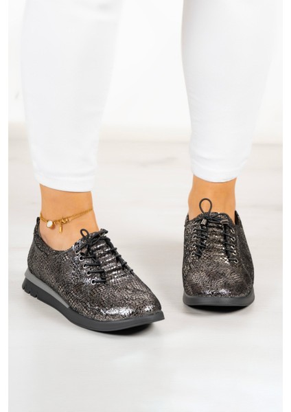 Khloe Gümüş Yılan Hakiki Dana Derisi Yuvarlak Burun Düz Taban Günlük Ayakkabı