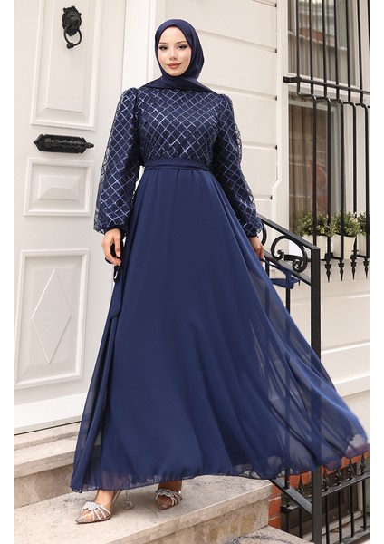 Pullu Kuşaklı Şifon Abiye Elbise 5617-02 Lacivert