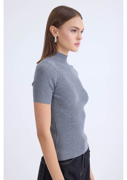 Balıkçı Yaka Yarım Kol Triko Bluz fiyatları