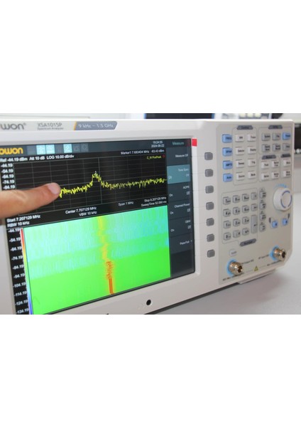 XSA1015P-TG Spektrum Analizör 10,4” Dokekr 1,5 Ghz