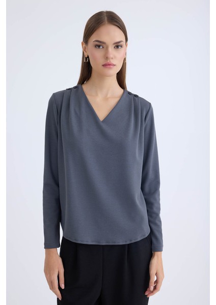 V Yaka Omuzu Düğmeli Uzun Kol Bluz