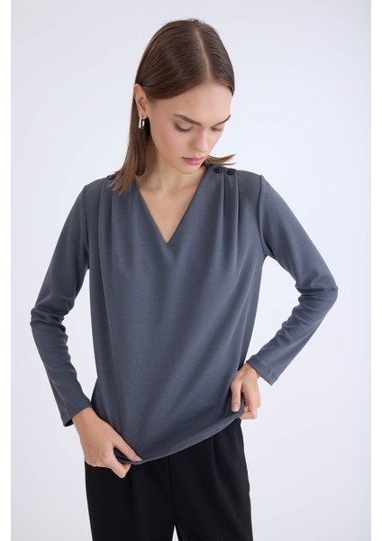 V Yaka Omuzu Düğmeli Uzun Kol Bluz fırsatları