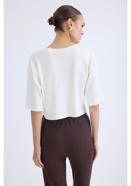 V Yaka Kısa Kol Bluz