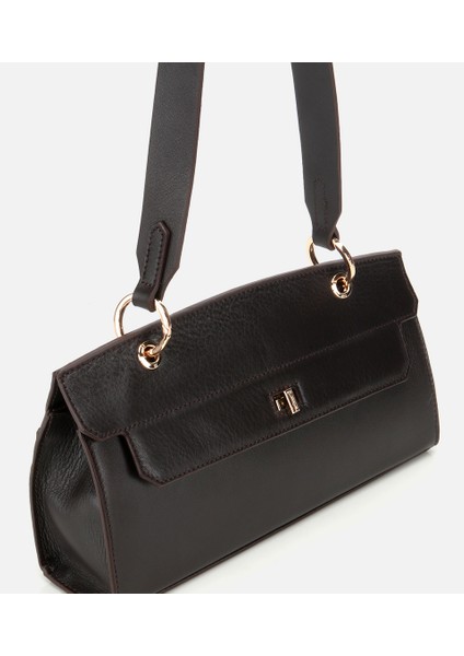 03CAH316340A480 KADIN Deri Kahverengi Kilit Detaylı Omuz Çantası indirimleri