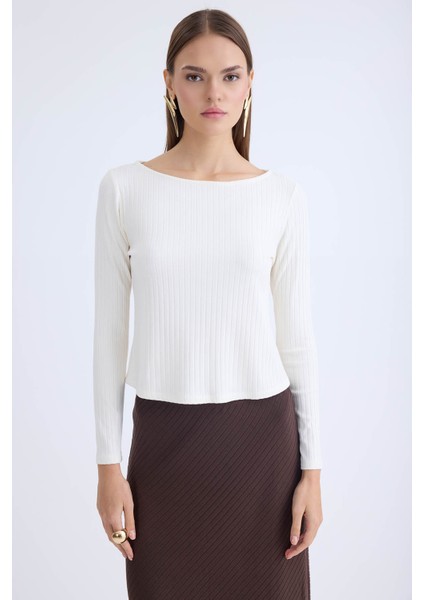 Kayık Yaka Uzun Kol Bluz