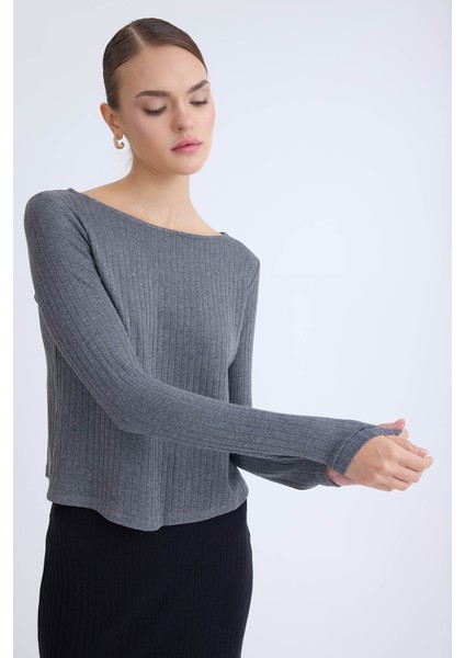 Kayık Yaka Uzun Kol Bluz fiyatları