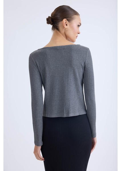Kayık Yaka Uzun Kol Bluz