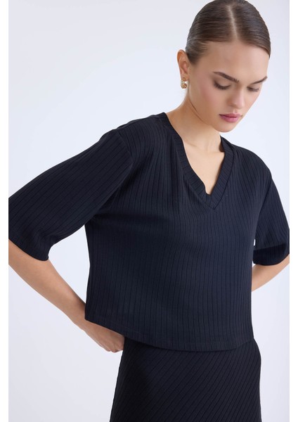 V Yaka Kısa Kol Bluz fiyatları