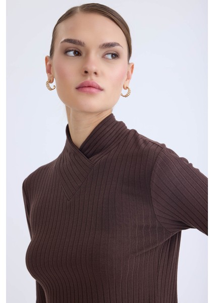 Fitilli Kumaş Önü Detaylı Uzun Kol Bluz modelleri