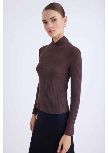 Fitilli Kumaş Önü Detaylı Uzun Kol Bluz indirimleri