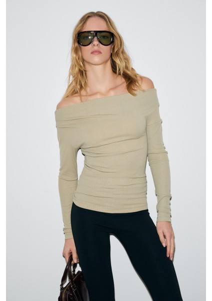 Olıvıenn Kadın Omuzu Açık Asimetrik Yakalı Uzun Kollu Slim Fit Vizon Bluz fiyatları