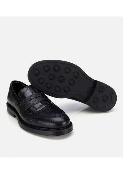 02AYH315320A100 ERKEK Deri Siyah Kroko Detaylı Klasik Loafer