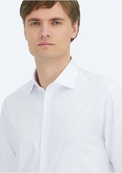 Beyaz Düz Regular Fit Dokuma Klasik %100 Pamuk Gömlek fırsatları