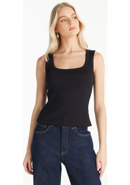 Kare Yaka Düz Siyah Kadın Atlet TBWRTS1086