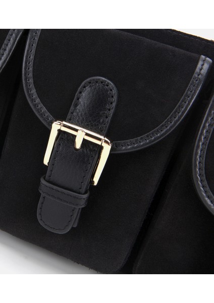 03CAH316400A100 KADIN Süet Deri Siyah Cepli Tokalı Omuz Çantası fiyatları