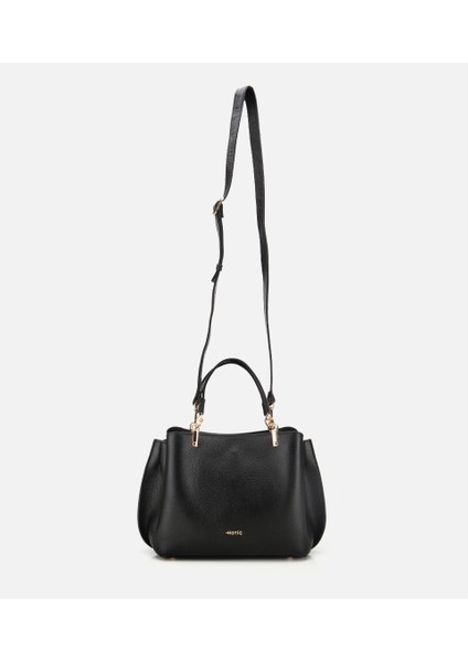 03CAH316700A100 KADIN Deri Siyah Fermuarlı Omuz Çantası fiyatları