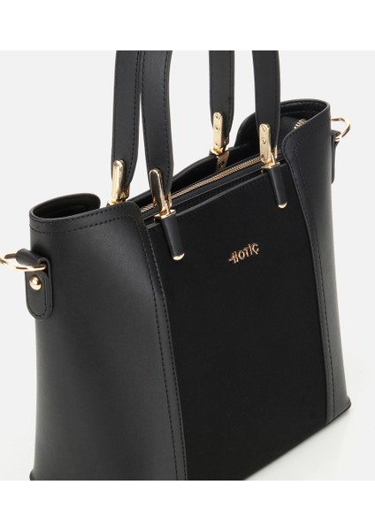 03CAH317130A100 KADIN Siyah Omuz Çantası indirimleri