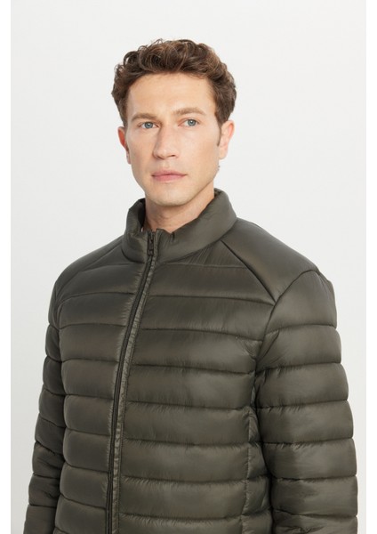 Rüzgar Geçirmez Taşınabilir Çantalı Sıcak Tutan Ultra Hafif Standart Fit Haki Şişme Erkek Mont fiyatları