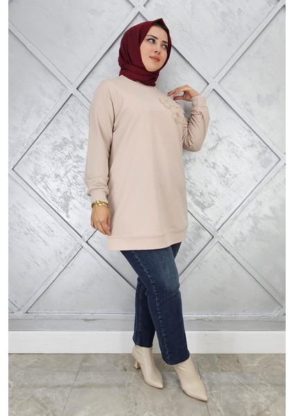 Kadın Dikme Çiçek Detaylı Tesettür Tunik