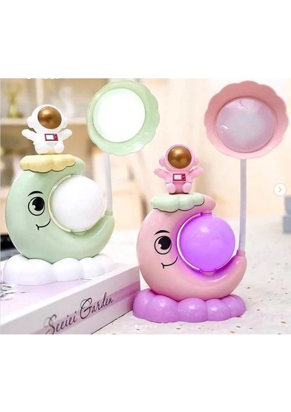 Çocuk Odası Ay ve Astronot Desenli Gece Lambası fiyatları