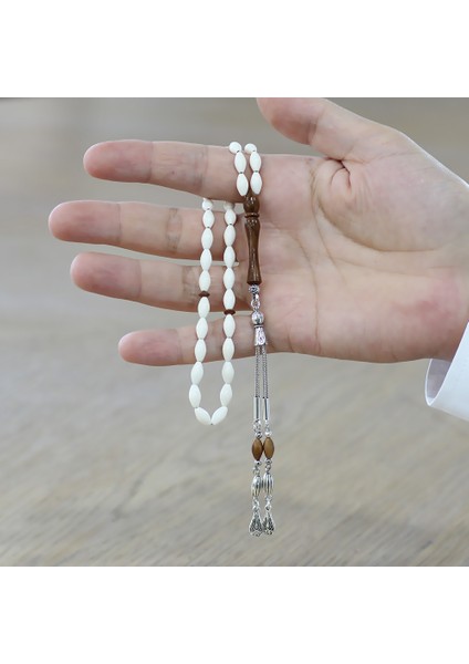 Deve Kemiği Tesbih - Kararmaz Metal Damla Püsküllü - Kuka Kombinasyonlu - Beyaz Renk - Arpa Kesim modelleri