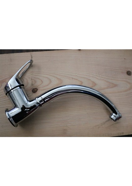 Su Armatürleri Delta Mutfak Bataryası