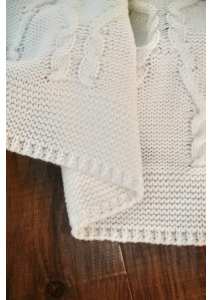 Triko Örgülü Mevsimlik Özel Kutulu Bebek Battaniyesi modelleri