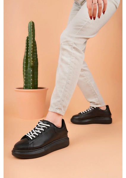 LC107 Siyah St Bağcıklı Kadın Ayakkabı fiyatları