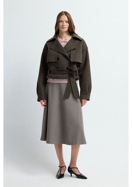 Kemer Detaylı Kısa Kaban A.kahve 13645390000 modelleri