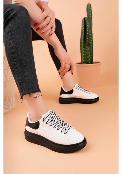 LC107 Beyaz Arka Siyah St Bağcıklı Kadın Ayakkabı modelleri