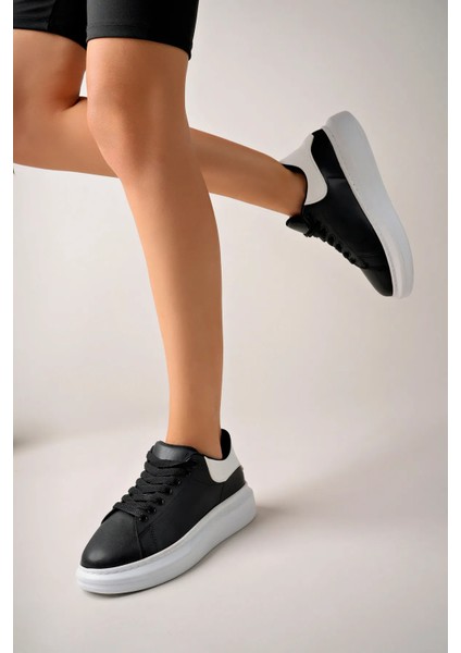 LC101 Siyah Arka Beyaz Bt Bağcıklı Kadın Ayakkabı fırsatları