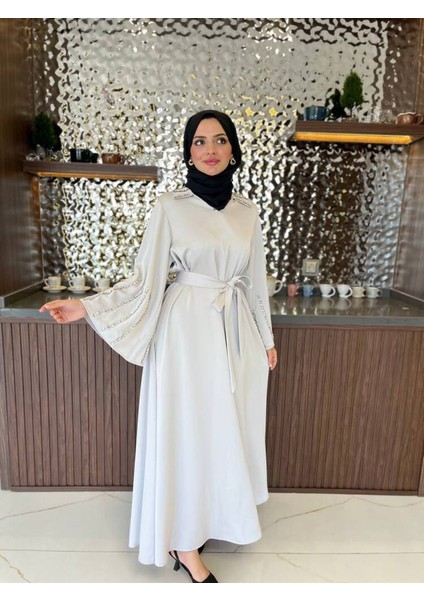 Boyun Taş Işlemli Kemer Aksesurlı Elbise S16044
