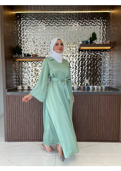 Boyun Taş İşlemli Kemer Aksesurlı Elbise S16044 fırsatları