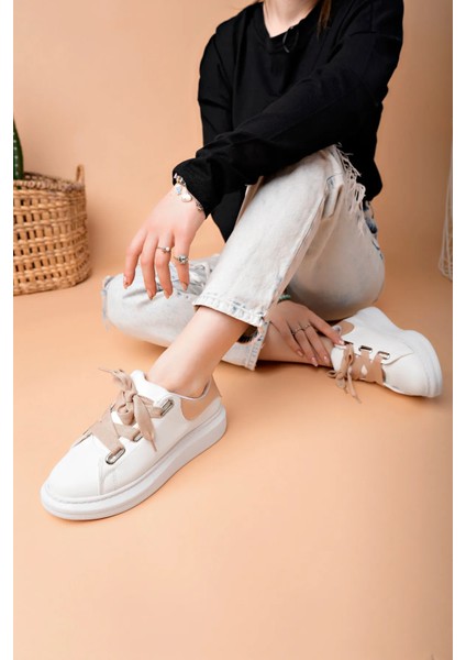 LC105 Bej/beyaz Bağcıklı Kadın Ayakkabı modelleri